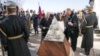 Park miru na Sabotinu je od danes bogatejši za spominsko 
obeležje Poljakom, padlim na soški fronti.