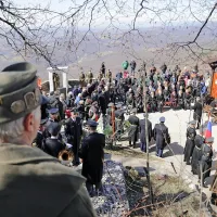 Sabotin obiskujejo ljudje od blizu in daleč