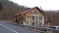  Vodarna Draga ima novo streho, ki bo zaščitila tehniško dediščino, 
stanovalcem pa omogočila kakovostnejše bivanje. 

