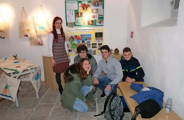 Učenci mreže osnovnih šol Parka Škocjanske jame so letos 
proučevali ljudsko vremenoslovje in ugotavljali, kako so nekdaj 
napovedovali vreme.