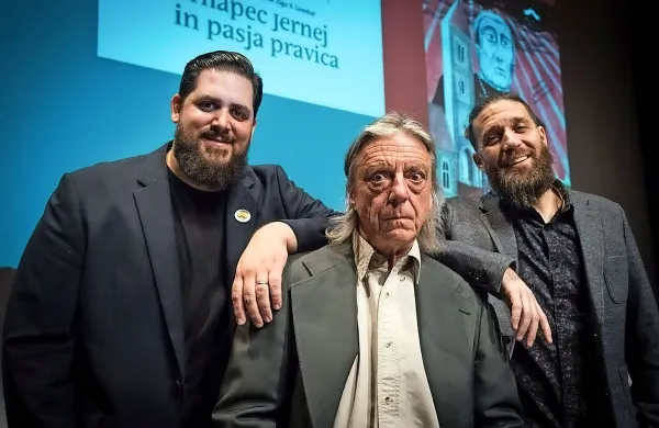 Danes bodo v Kopru s priredbami Cankarjevih del nastopili (z leve) 
Boštjan Gorenc - Pižama, Andrej Rozman - Roza in Žiga X. Gombač. 

