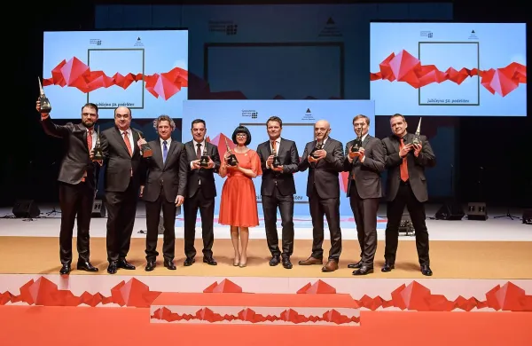 Med nagrajenci GZS tudi Robert Golob