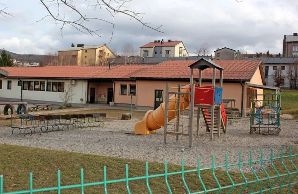 Glede na razmerja v svetu zavoda ni povsem jasno, ali bo 
postojnski vrtec v drugo le dobil ravnatelja.  