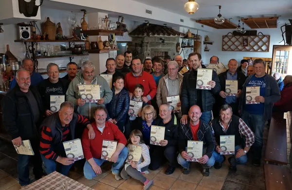 Na 11. ocenjevanju klobas in salam na Vrabčah  je sodelovalo 74 
vzorcev z vse Primorske, priznanja jih je prejelo 49, med njimi 12 
zlato. 