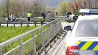 Policist padel in si zlomil nogo