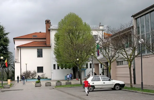 OŠ Miren je brez ravnatelja s polnim mandatom že skoraj dve leti.


