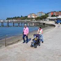 Za prvi maj na smuči ali v kopalke