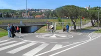 Kolesarjenje postaja vse bolj priljubljeno, kolesarji pa si želijo, da 
bi bile kolesarske poti tudi bolje povezane.