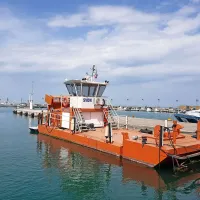 Ekološko plovilo, ki ga ima na voljo SVOM, je neuporabno, ker je 
pogonski mehanizem povsem dotrajan. 