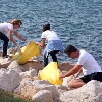 Država z neuporabnim plovilom, novo šele januarja