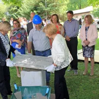Čez leto in pol se bodo preselili v novo stavbo
