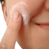 Uporabljajte kremo z visokim zaščitnim faktorjem.