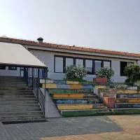 ŠPET v navzkrižnem ognju političnih interesov