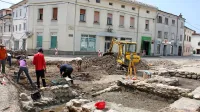 Ostanki temeljev in zidov nekdanjega kompleksa so še relativno 
dobro ohranjeni.