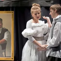 Besedilo za predstavo Kabaret Moliere je nastalo na podlagi več 
besedil, med njimi je tudi Tartuffe.