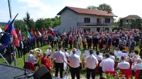 V lepem vremenu se je v soboto na Kozjanah zbralo več sto 
obiskovalcev, ki so obudili spomin na upornost Brkinov.  