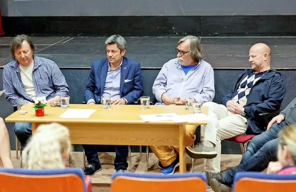 Projekt so predstavili (z leve): Alenka Furlan Čadež, Drago Mislej - Mef, Igor Marentič, Dušan Milavec, Ernest Zakarija in Aleš Zidar.