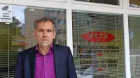  Aco Kabanica izpostavlja, da so v Elti, skupaj z operaterjema z Jesenic in Kranja,  edini v Sloveniji, ki 
se niso podredili ali prodali Telemachu.