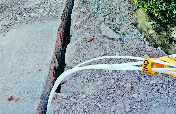 Za optične kable, ki sta jih do belih lis na Pivškem pripeljala občina in zasebni partner, bo zdaj skrbelo podjetje GVO.  