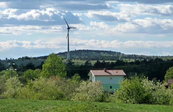 Infrazvok vetrnic naj bi škodil zdravju
