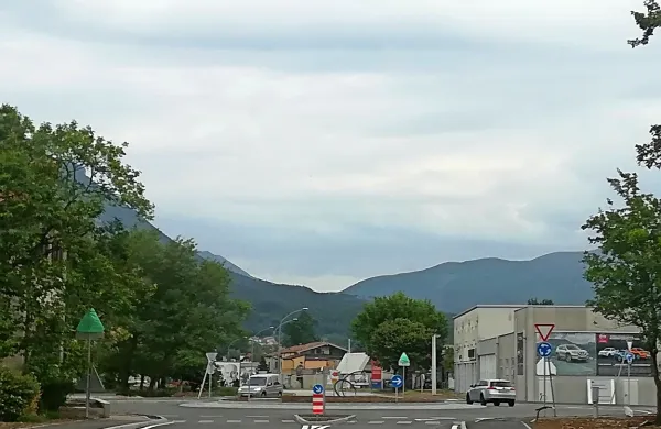 Krožišče je odprto
