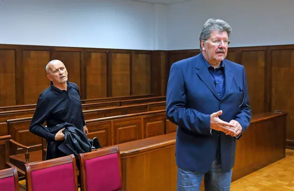 Igor Bavčar in Miroslav Golubić (levo) sta v svojih zagovorih zavrnila očitke iz obtožbe.