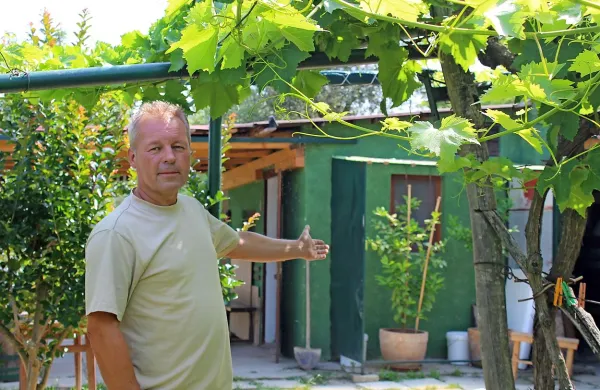 Bojan Lisjak pred svojo kažeto...