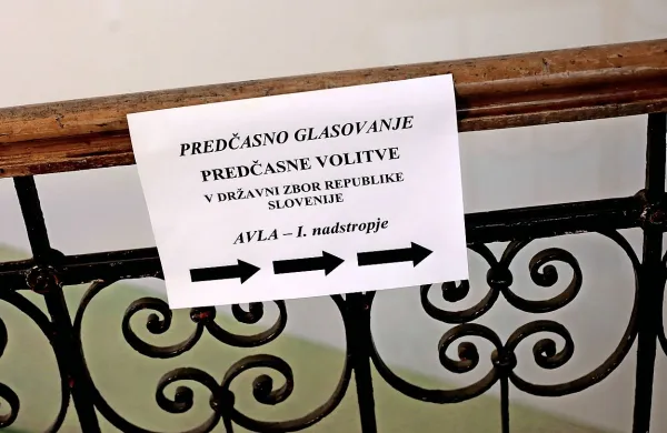 Izidi predčasnega glasovanja tokrat prvič ne bodo znani že takoj 
po zaprtju volišč, v nedeljo ob 19. uri.