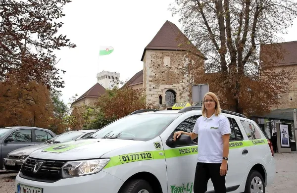 Cammeo taksi in voznica v Ljubljani