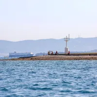 Če bi ocenjevali  ohranjenost slovenskega morja in obale, bi si po 
mnenju vodje piranske enote zavoda za varstvo narave Roberta 
Turka prislužila oceno dobro.