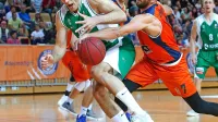 Verjetno ni veliko možnosti, da bi Nebojša Joksimović (desno) 
ostal v koprskem dresu.