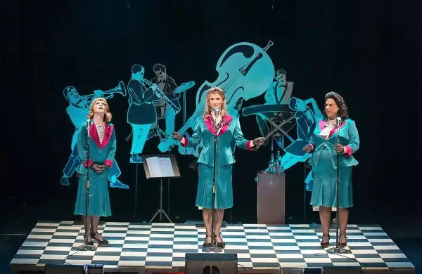 25. Primorski poletni festival se bo v četrtek s predstavo Trio 
Gašperja Tiča začel v Trebčah.