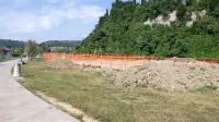 Gradnja igrišč na mivki na rtu Seča. Nekoliko zamude je zaradi 
dobave mivke, ki je ni na zalogi.  