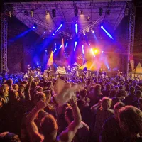 V Tolminskem muzeju bodo odprli fotografsko razstavo GorA 
RockA - Trese se gora, špila se rock!
