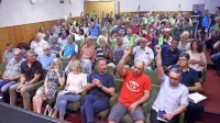 Zbora občanov v Ospu se je udeležilo 81 krajanov, od tega jih je 46 glasovalo za delitev KS Črni Kal. 