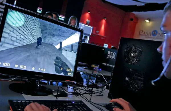 Pretiravanje z računalniškimi igricami lahko privede do resnih 
motenj.