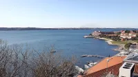 Leto po arbitražni razsodbi ostaja najbolj problematičen Piranski 
zaliv.