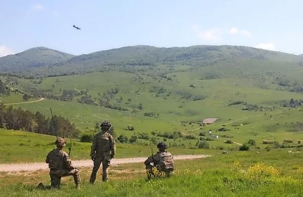 Vojska je zdaj pripravljena na bojno delovanje.