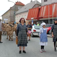 Zmagali so kar trije vozovi