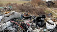 Čiščenje je nujen, a ne zadosten ukrep za preprečevanje nastajanja 
in širjenja divjih odlagališč. 