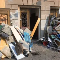 “Vse bom odnesel nazaj v hišo”