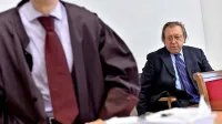 Vojteh Volk se včeraj razglasitve na sodišču ni udeležil, ker mu zdravje ni dopuščalo, je povedal njegov 
odvetnik.
