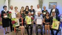 Županja divaške občine je včeraj podelila priznanja zaslužnim v 
divaški občini.