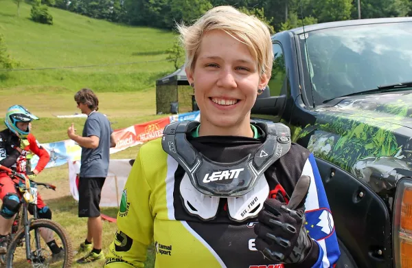 Monika Hrastnik je  v spustu za svetovni pokal osvojila tretje 
mesto.