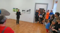 Razstavo HKP 20 / Vse se spreminja so ob 20-letnici delovanja Hiše 
kulture v Pivki odprli v petek, na ogled pa bo do 24. avgusta. 

