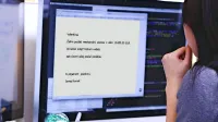  Elektronsko sporočilo direktorja glede nakazila denarja v tujino je 
nedavno prejelo več primorskih družb.