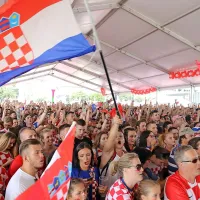 Hrvaško in Francijo prežema navijaška vročica