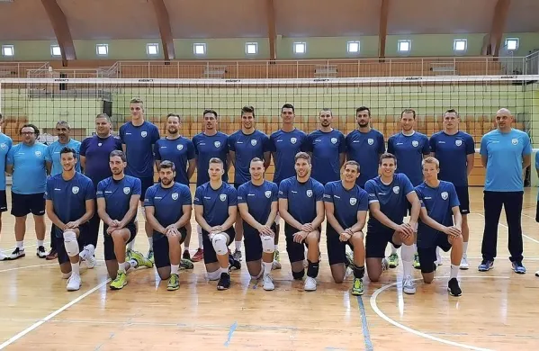 Slovenska moška članska reprezentanca bo prvič tekmovala na 
svetovnem prvenstvu.