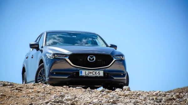 Nova generacija mazde CX5 je še bolj atraktivna.