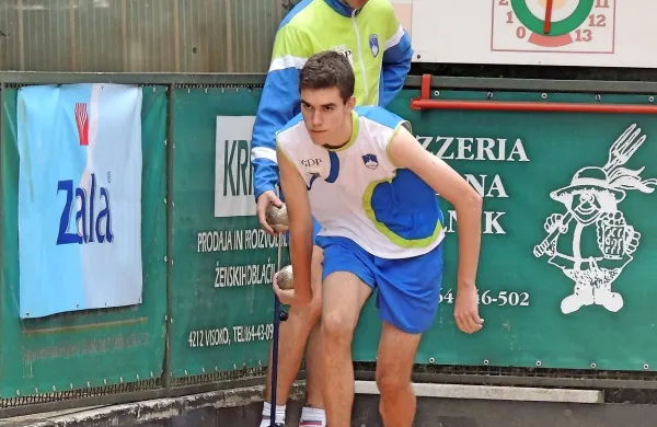 Matija Povh bo skupaj z bratom Gašperjem v novi sezoni nosil dres 
sežanske Skale.